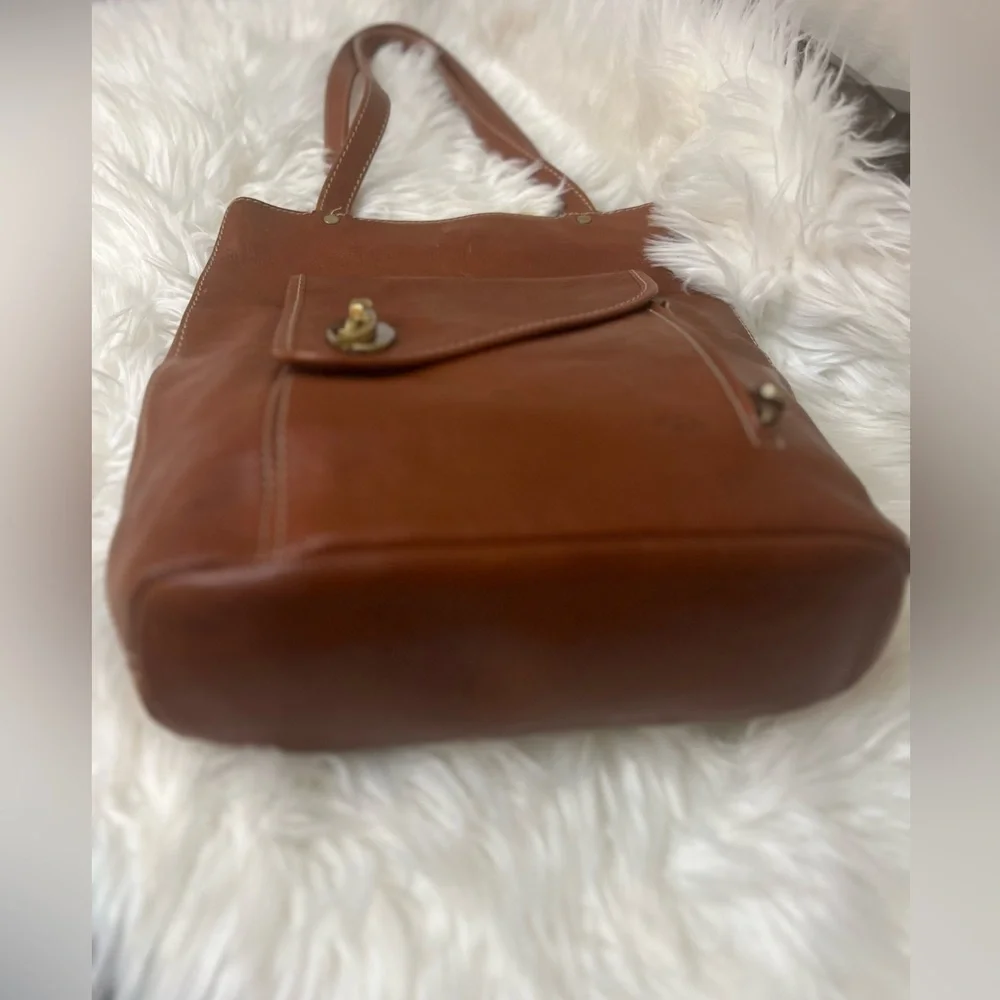 Classic Tan Leather Tote Bag